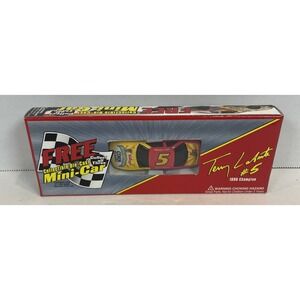 Kellogg's Racing Die-Cast Car 1:64 Yellow Terry Labonte #5 Monte Carlo 1997